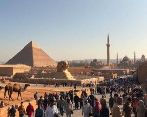 Which landmarks define Cairo?